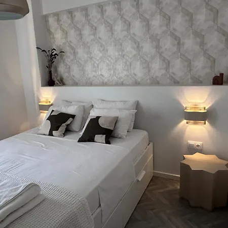 Tria Urban Chania アパート *