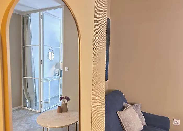 Tria Urban Chania ハニア