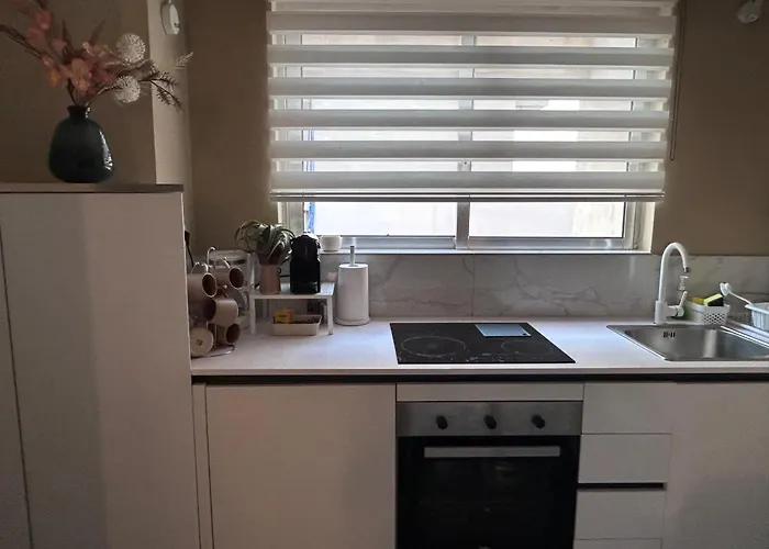 アパート Tria Urban Chania