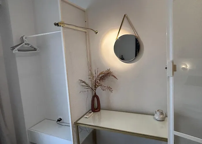 アパート Tria Urban Chania