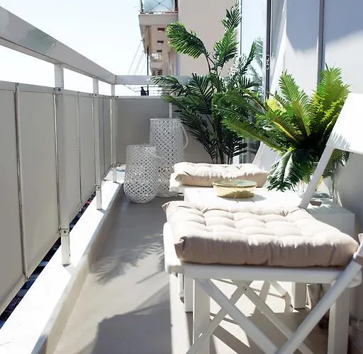 Tria Urban Chania ハニア