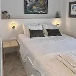 Διαμέρισμα Tria Urban Chania *